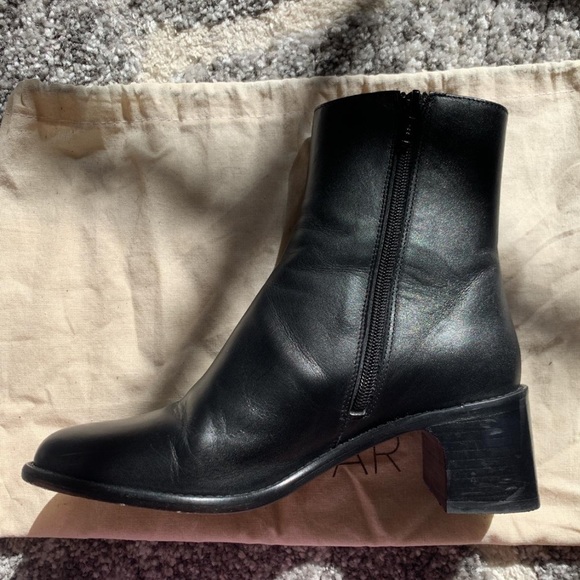 BY FAR Boot - Picture 2 of 3